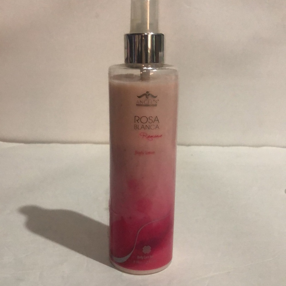 Rosa Blanca Romance Body Lotion ♥️ 2 For $20♥️